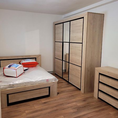 2 Chambres Chez L'Habitant Poitiers Exterior photo